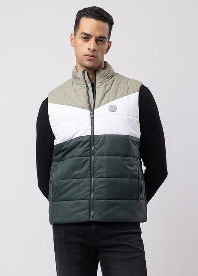 Multi Color Sleeveless Jacket with Nozzel Filling