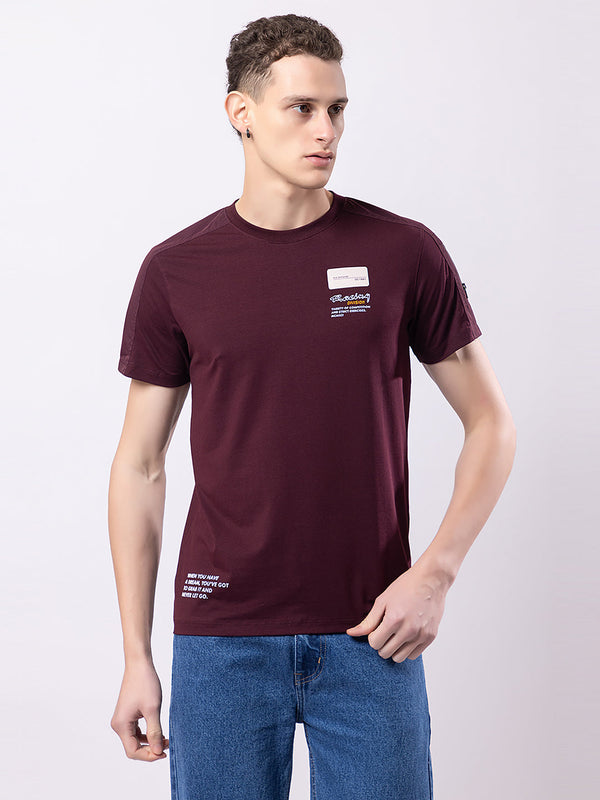 Men's Chest-print Sleek T-shirt